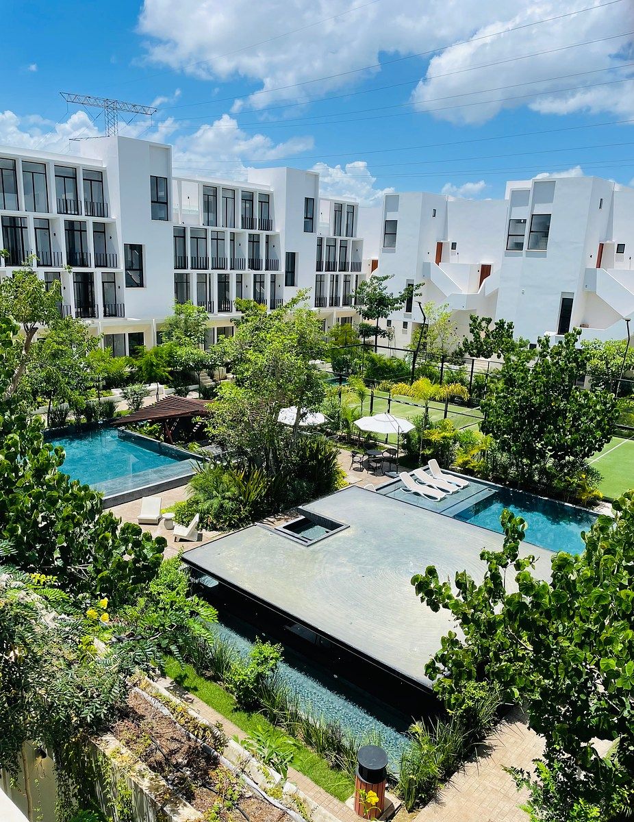 Departamento para Aluguel em Temozón Norte: Green Urban Jungle, foto 1 de 47