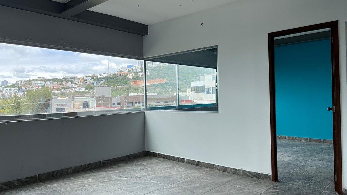Edificio en Villa Los Arcos, Querétaro, foto 9 de 22
