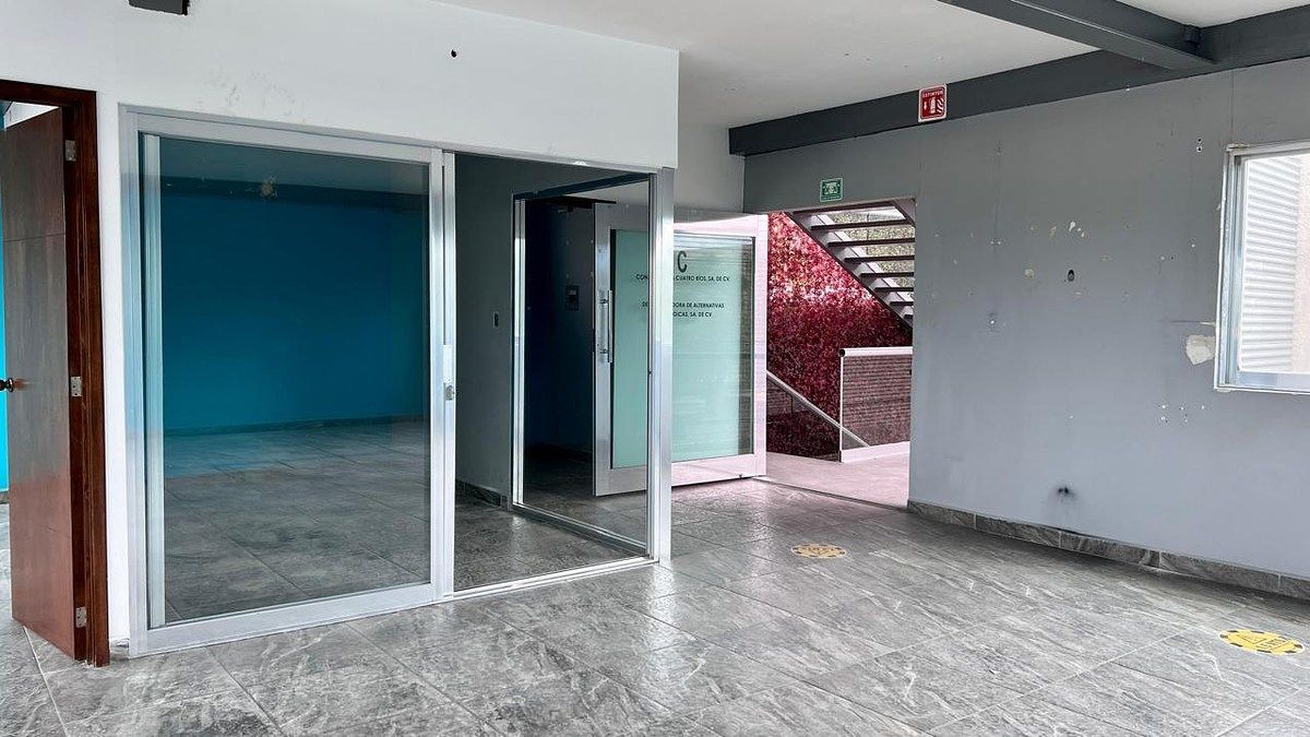 Edificio en Villa Los Arcos, Querétaro, foto 7 de 22