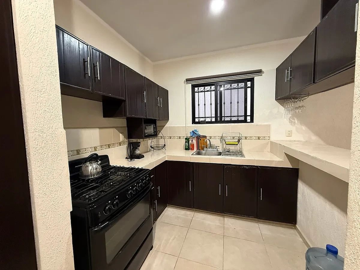 House in Gran Santa Fe, Mérida, photo 5 of 12