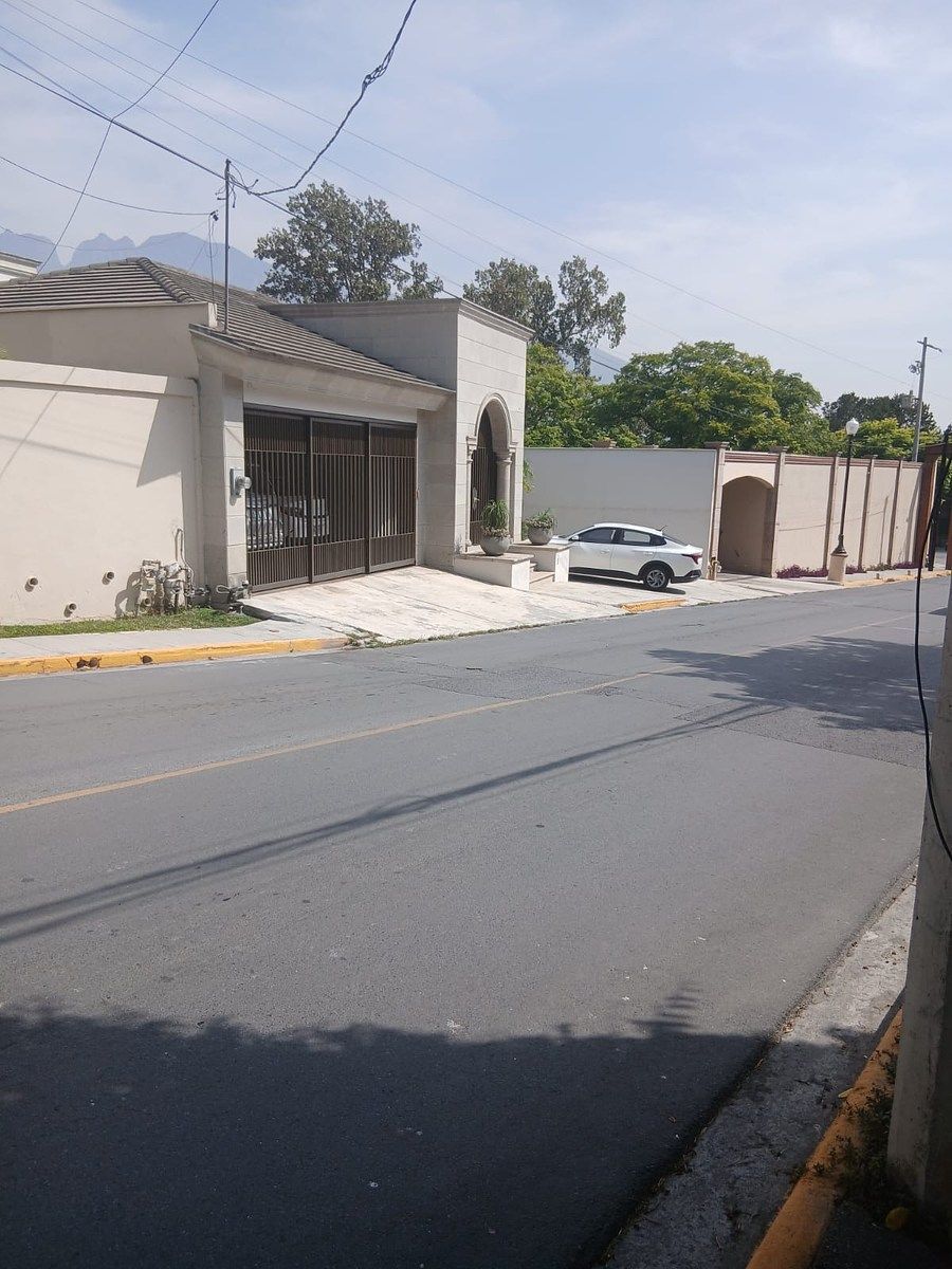 CASA DE UN PISO  EN RENTA EN SAN PEDRO GARZA GARCÍA, foto 1 de 18