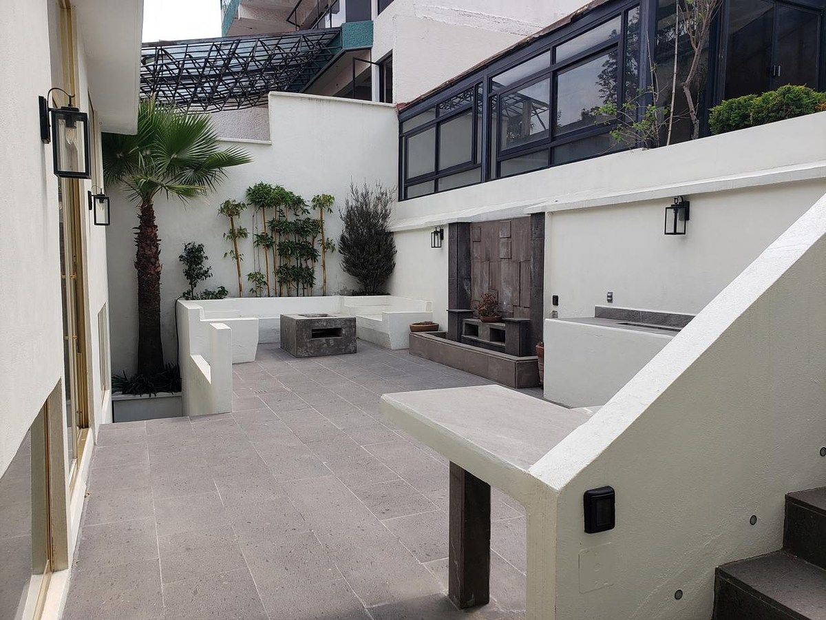 HOUSE FOR SALE LOMAS DE LAS PALMAS, photo 1 of 27