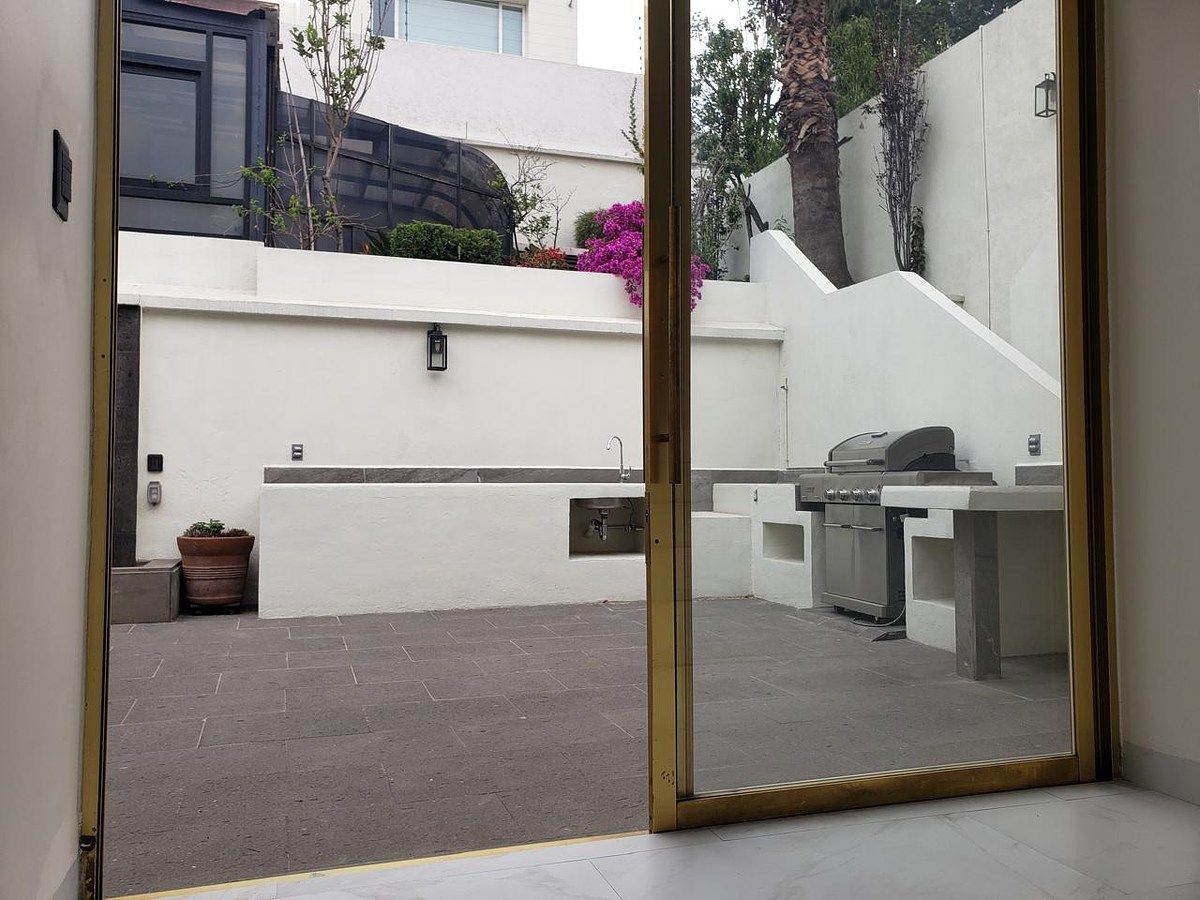 House in Bosques de las Palmas, Huixquilucan, photo 6 of 27