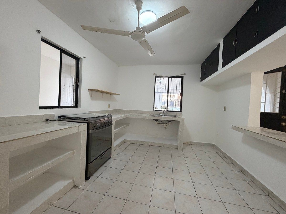 House in Rincón de la Primavera, Monterrey, photo 4 of 23