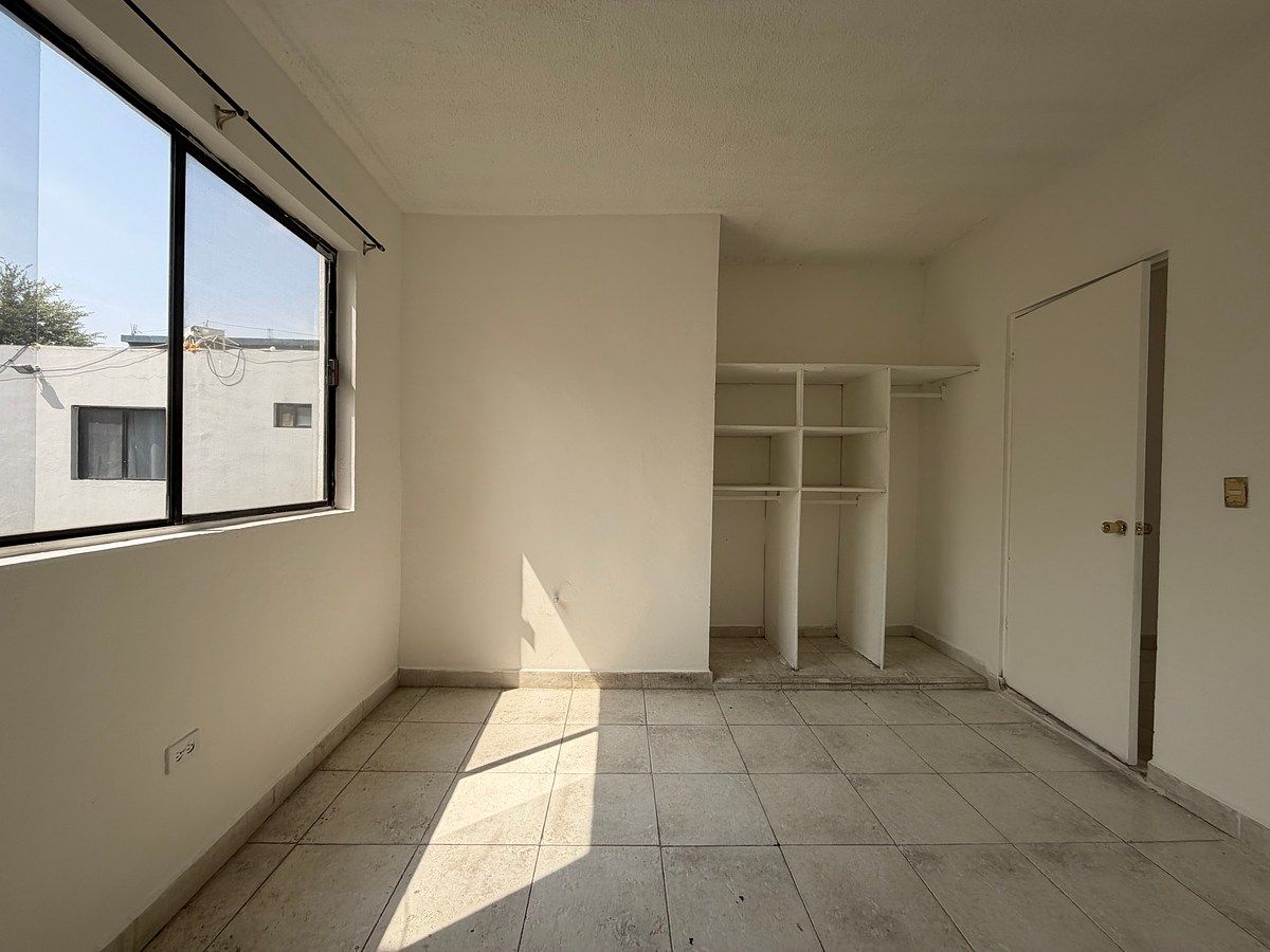 House in Rincón de la Primavera, Monterrey, photo 16 of 23