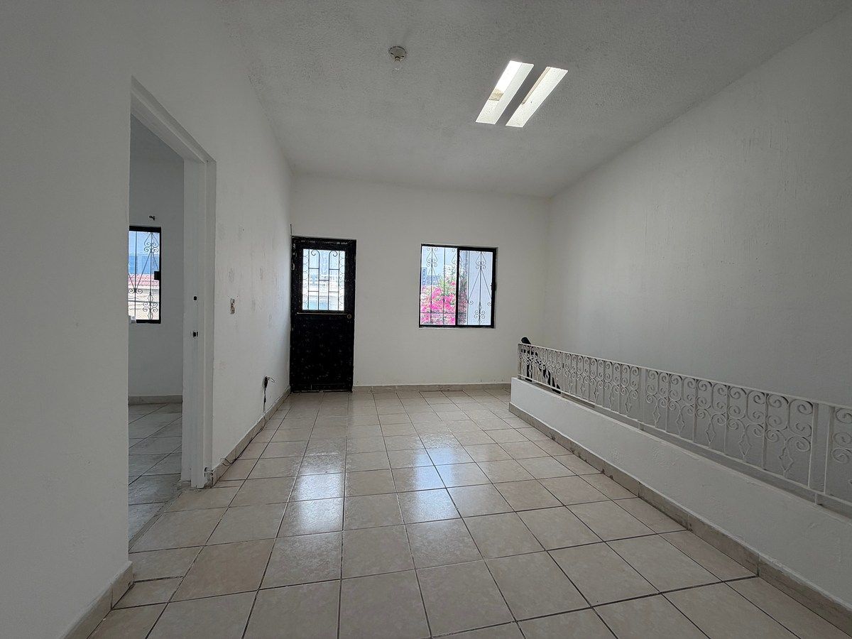 House in Rincón de la Primavera, Monterrey, photo 17 of 23