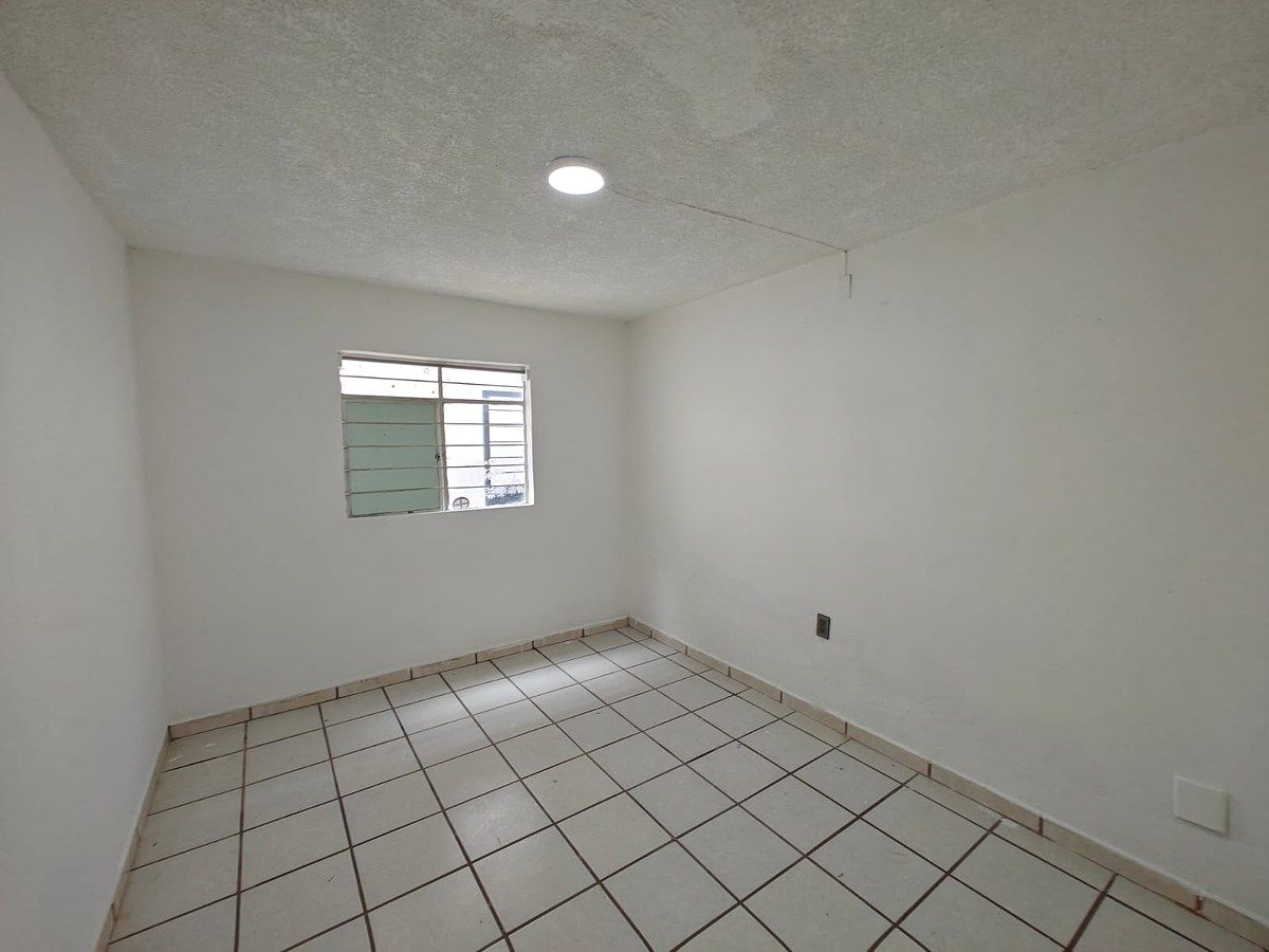 House in Las Torres, Guadalajara, photo 10 of 18