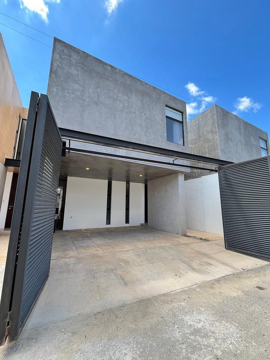 RESIDENCIA EN VENTA EN TEMOZÓN NORTE, foto 1 de 28