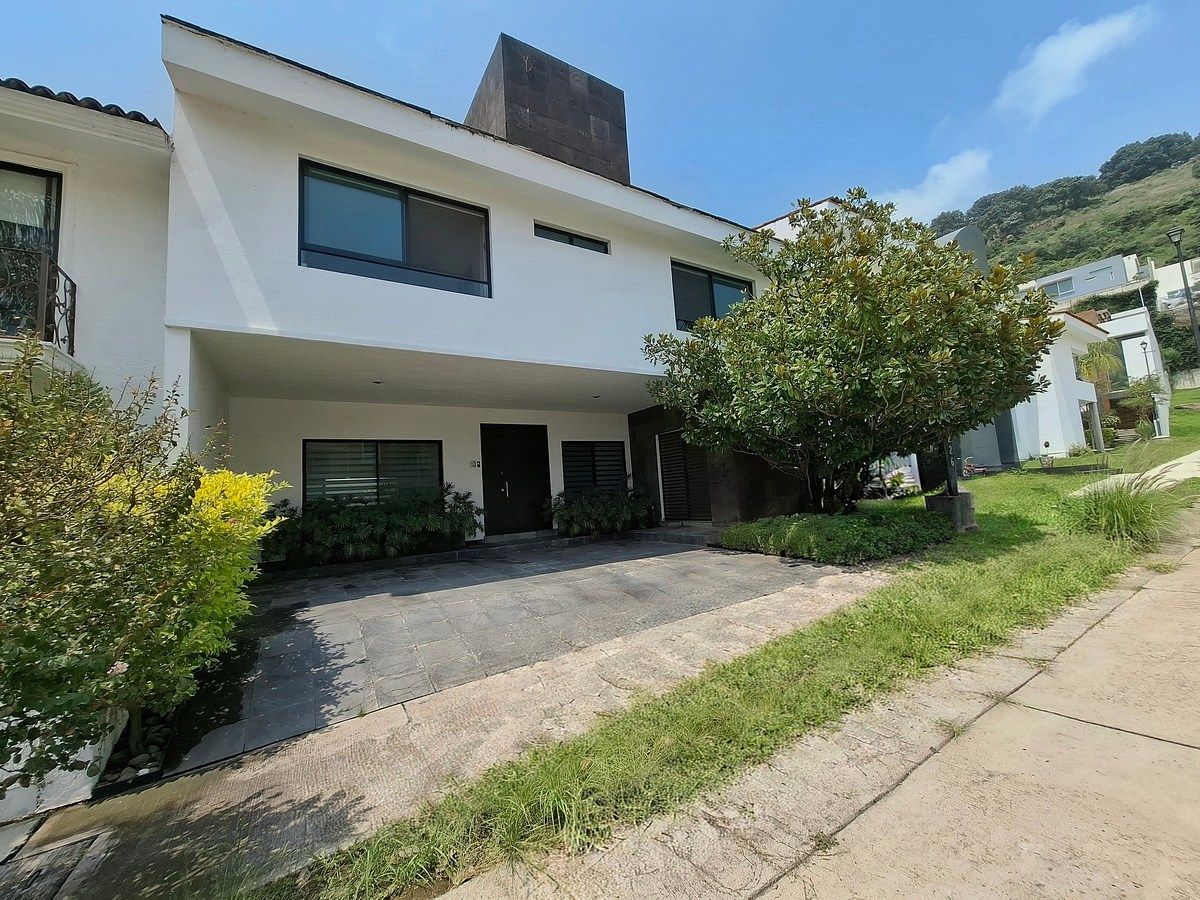ESPECTACULAR RESIDENCIA EN VENTA SAN MARTIN DEL TAJO TLAJOMULCO - foto 2