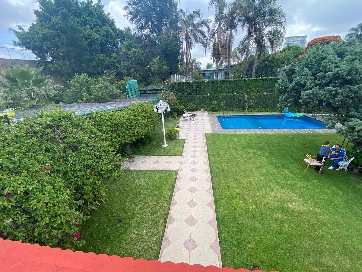 House in Colinas de San Javier, Guadalajara, photo 5 of 23