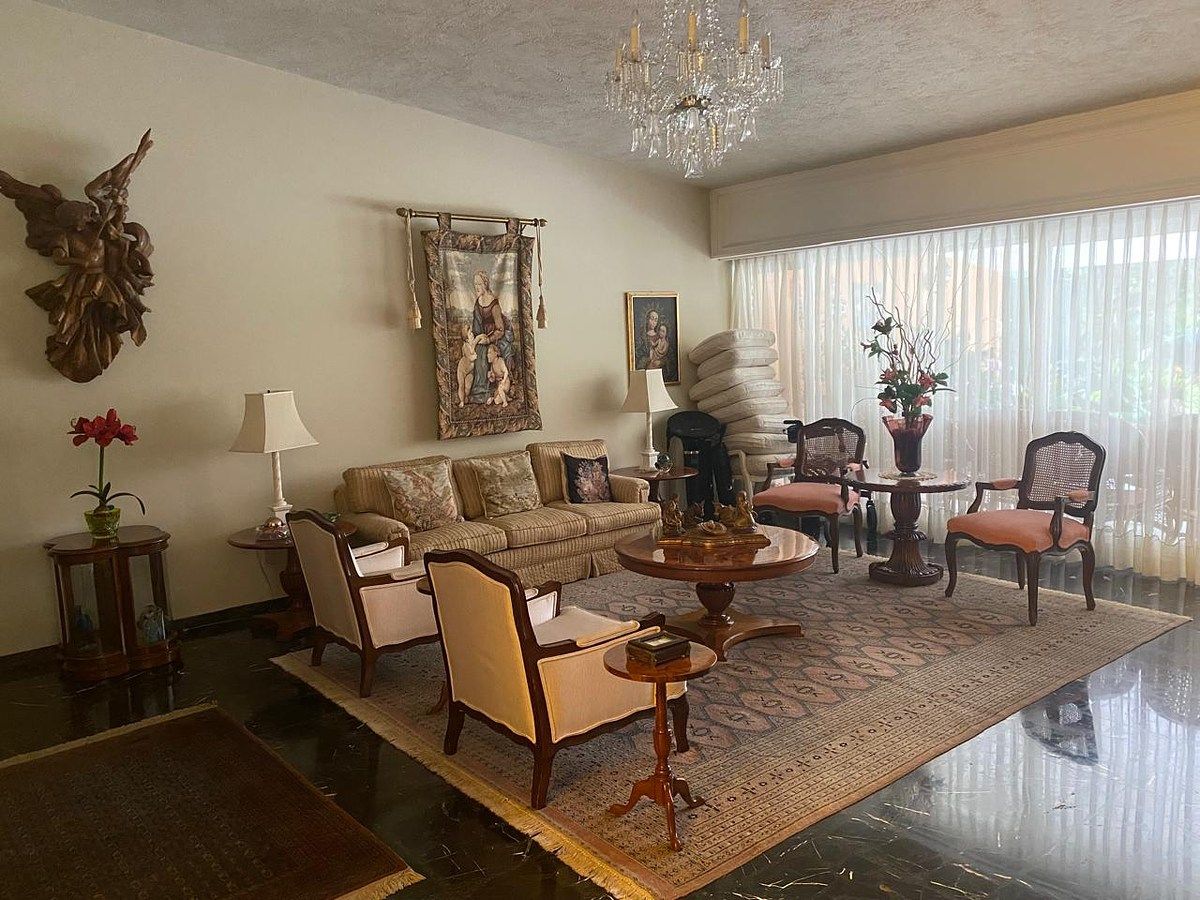 House in Colinas de San Javier, Guadalajara, photo 11 of 23