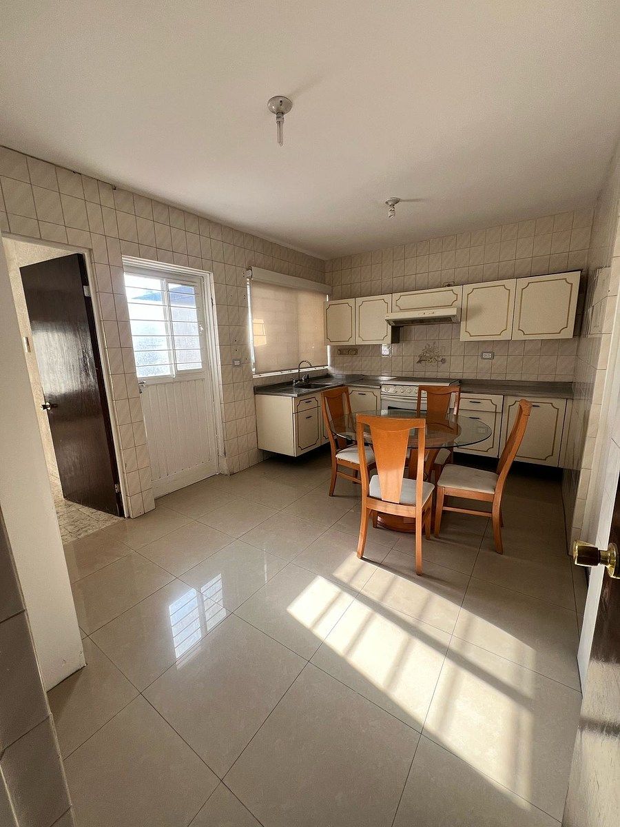 House in Santa Fe, Monterrey, photo 2 of 9