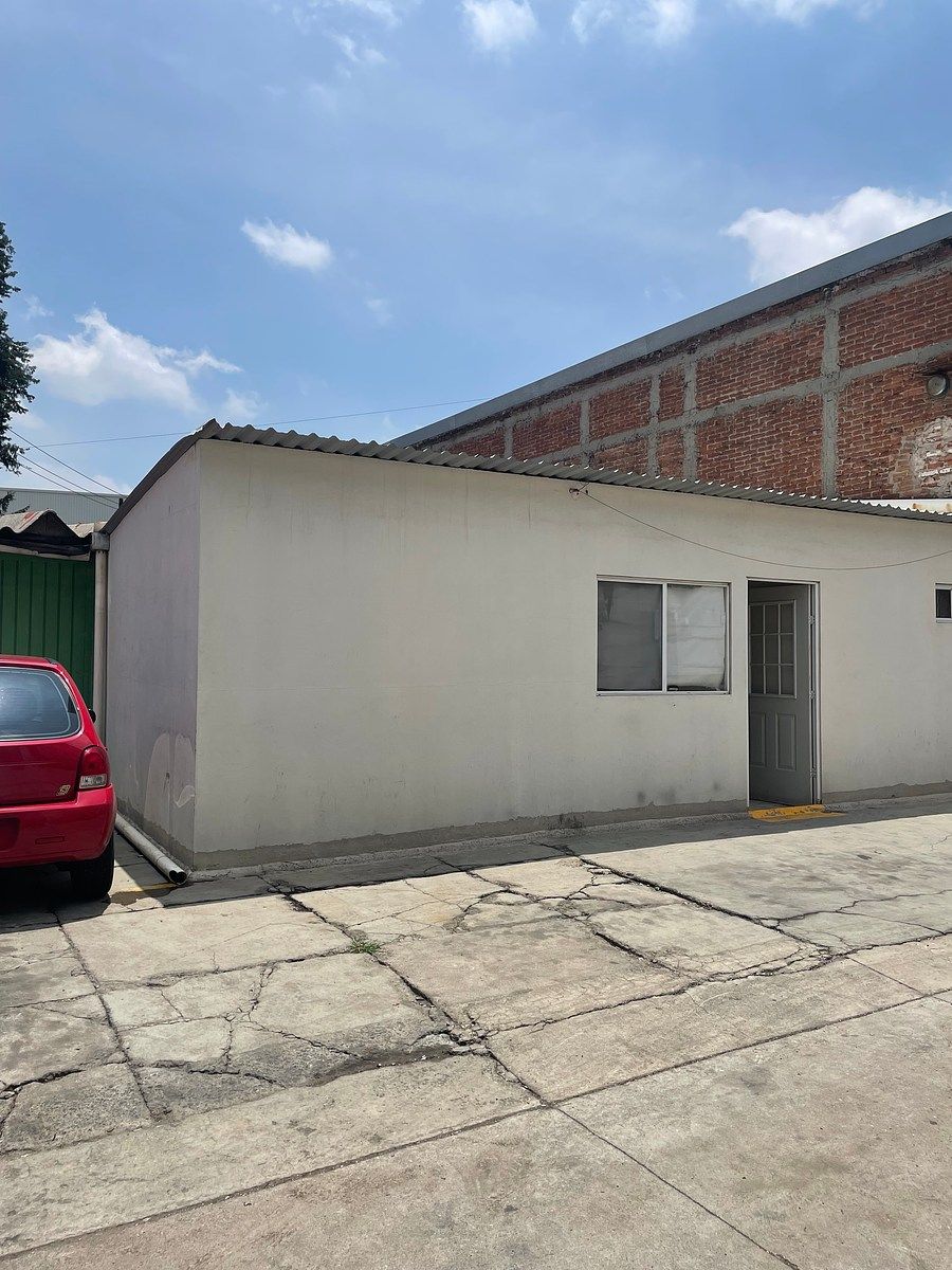 Bodega comercial en San Nicolás, Tlalnepantla de Baz, foto 2 de 16