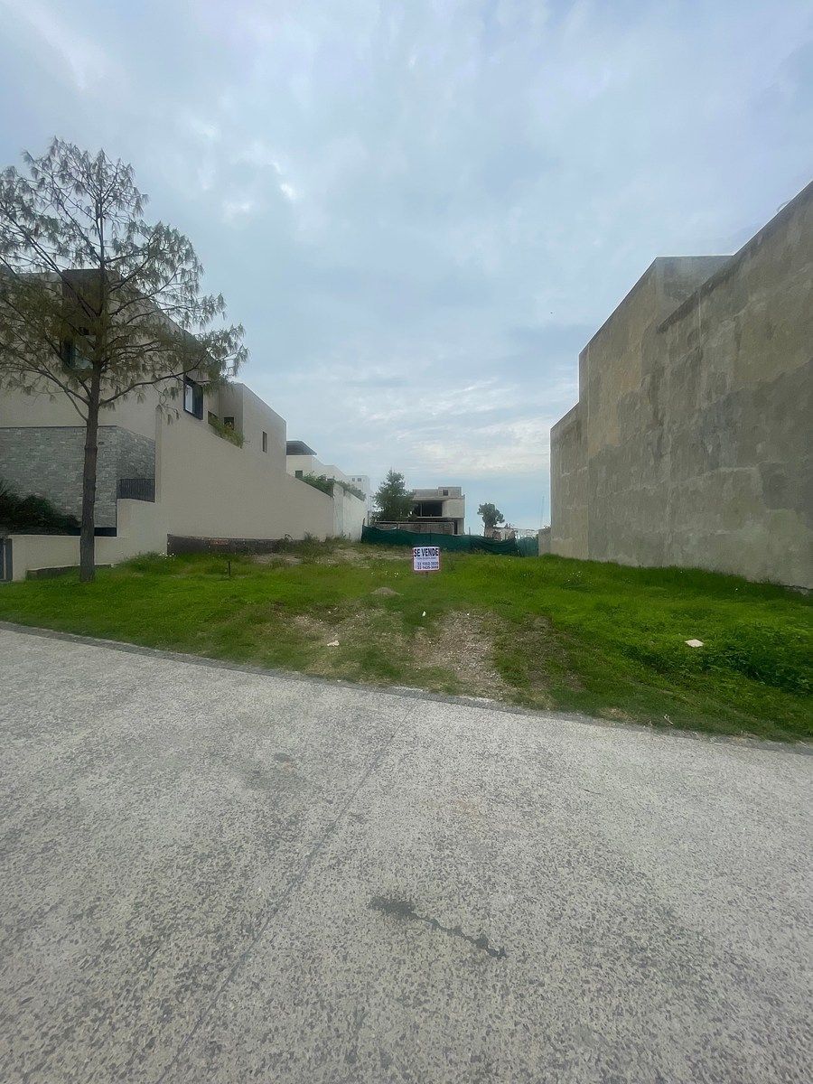 Land for sale Lomas Acueducto, photo 1 of 14