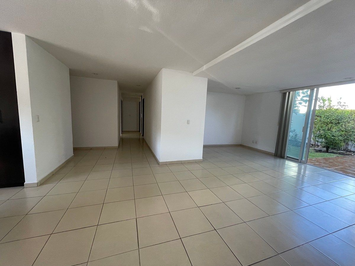 Casa em Fraccionamiento El Mirador, El Marqués, foto 3 de 23
