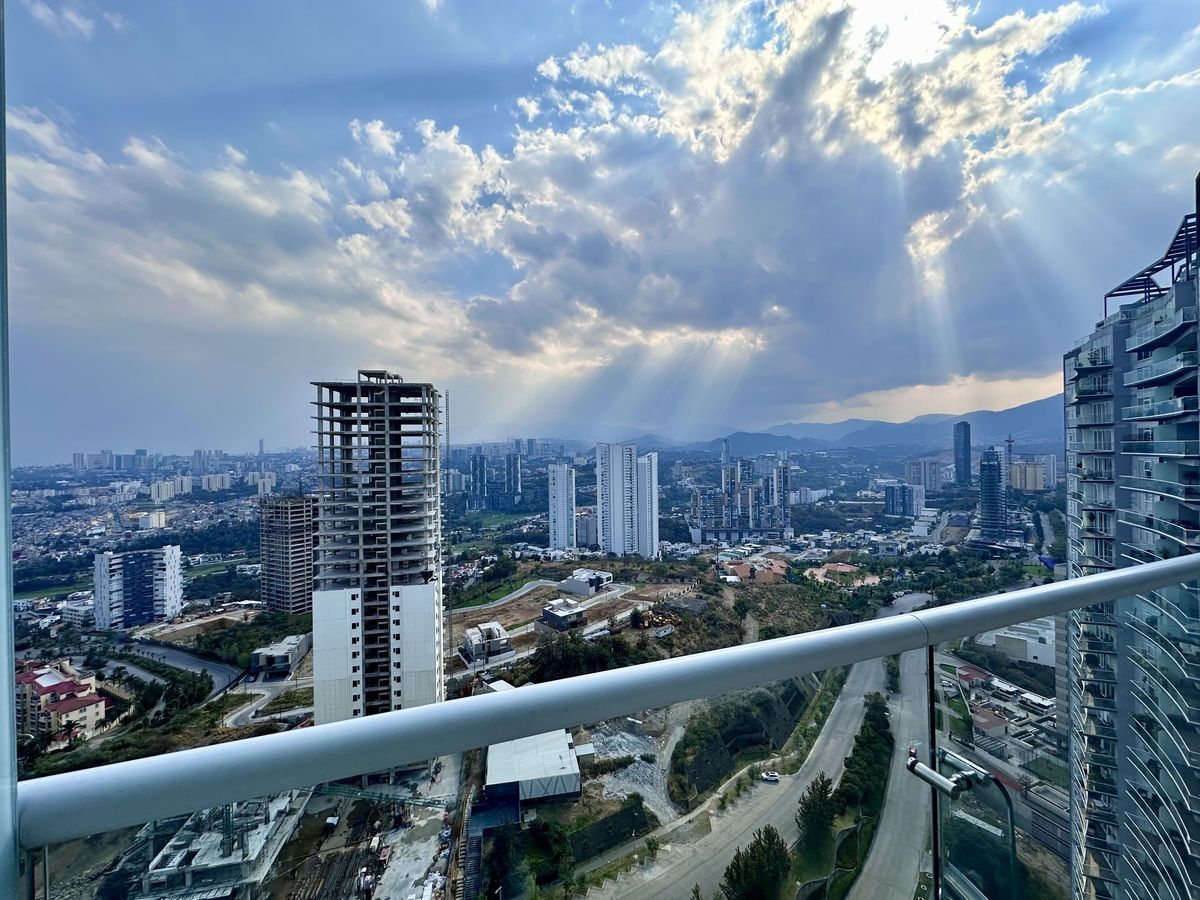 SALE APARTMENT 2 BEDROOMS FIVE BOSQUE REAL, photo 1 of 40