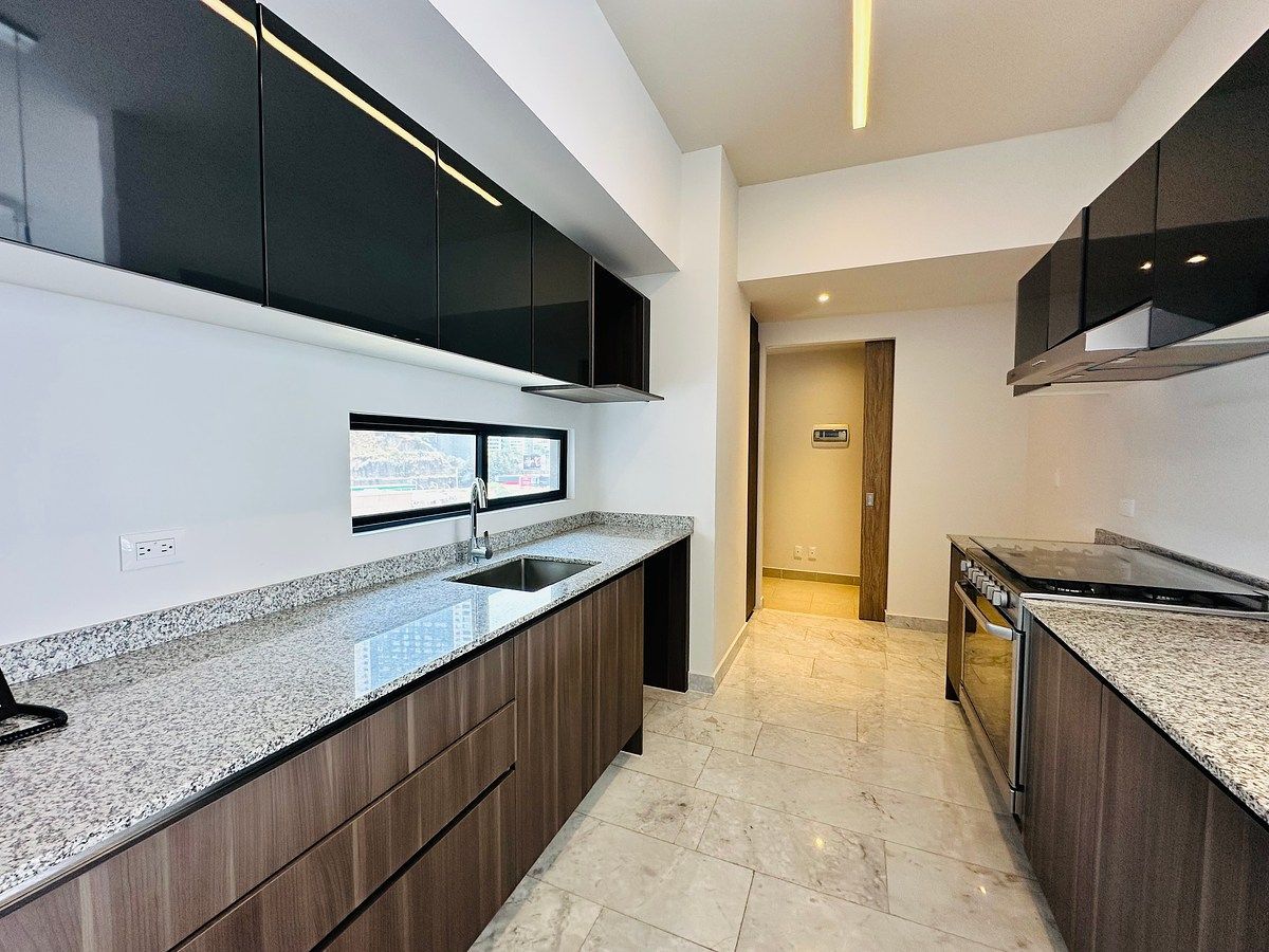 Apartment in Lomas Country Club, Huixquilucan, photo 6 of 30