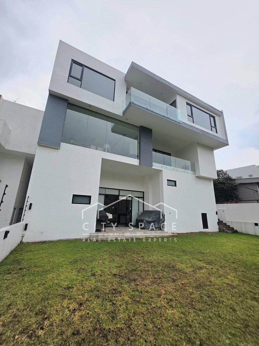 CASA à VENDA na FLORESTA ESMERALDA Zona Esmeralda Atizapan, foto 1 de 30