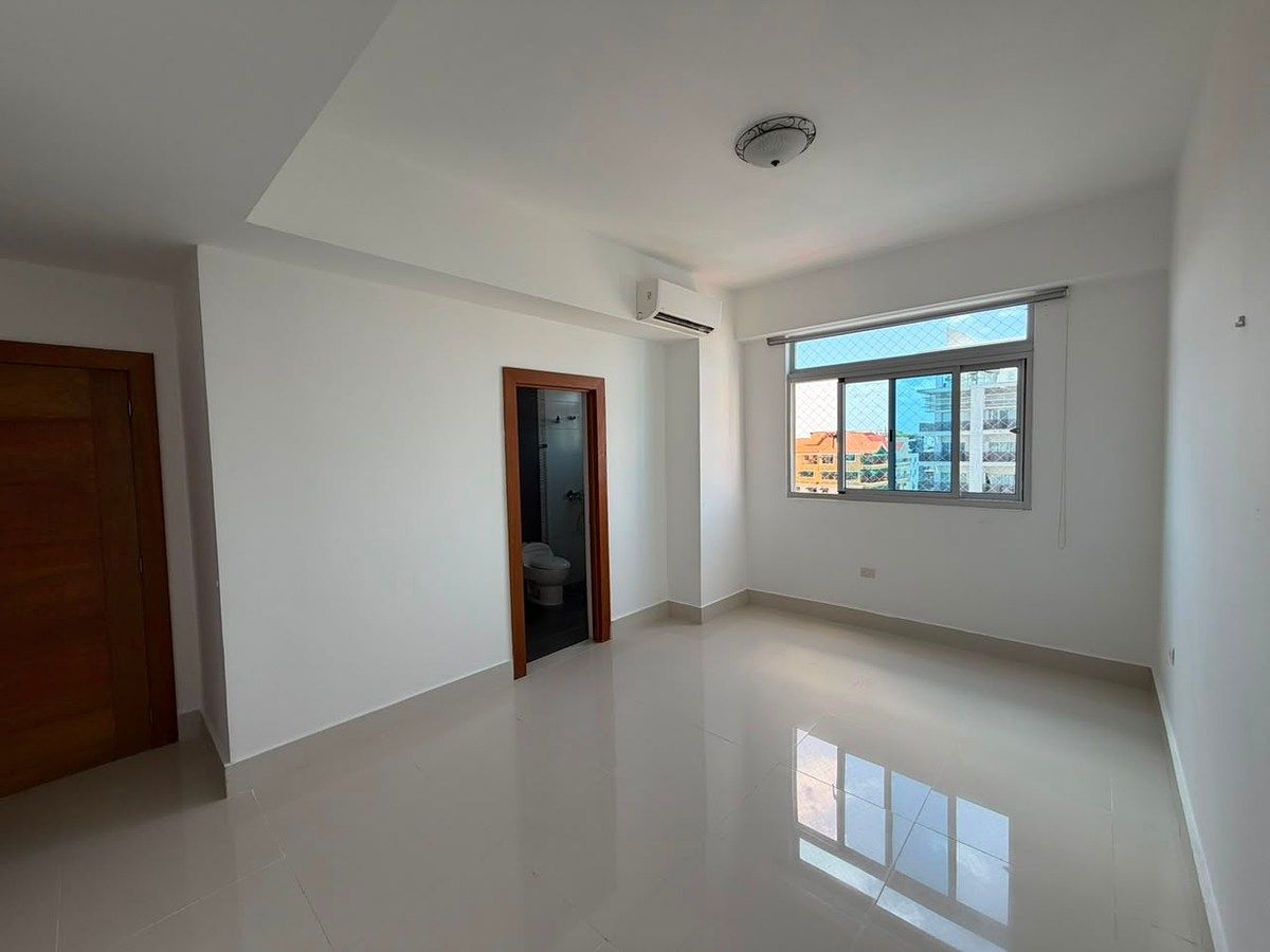 Apartamento en Bella Vista, Santo Domingo Centro (Distrito Nacional), foto 14 de 31