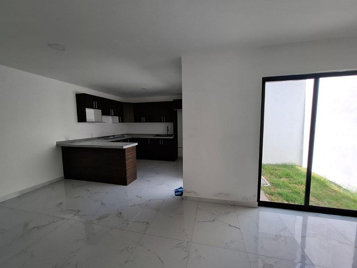 Casa em El Paraíso, Mineral de la Reforma, foto 8 de 9