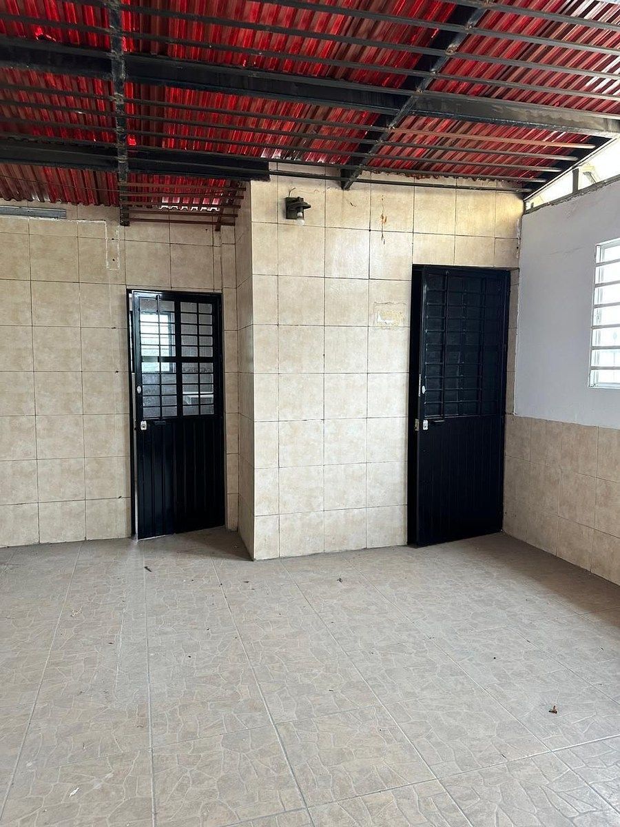 Sala Comercial em Las Conchas, Guadalajara, foto 15 de 17