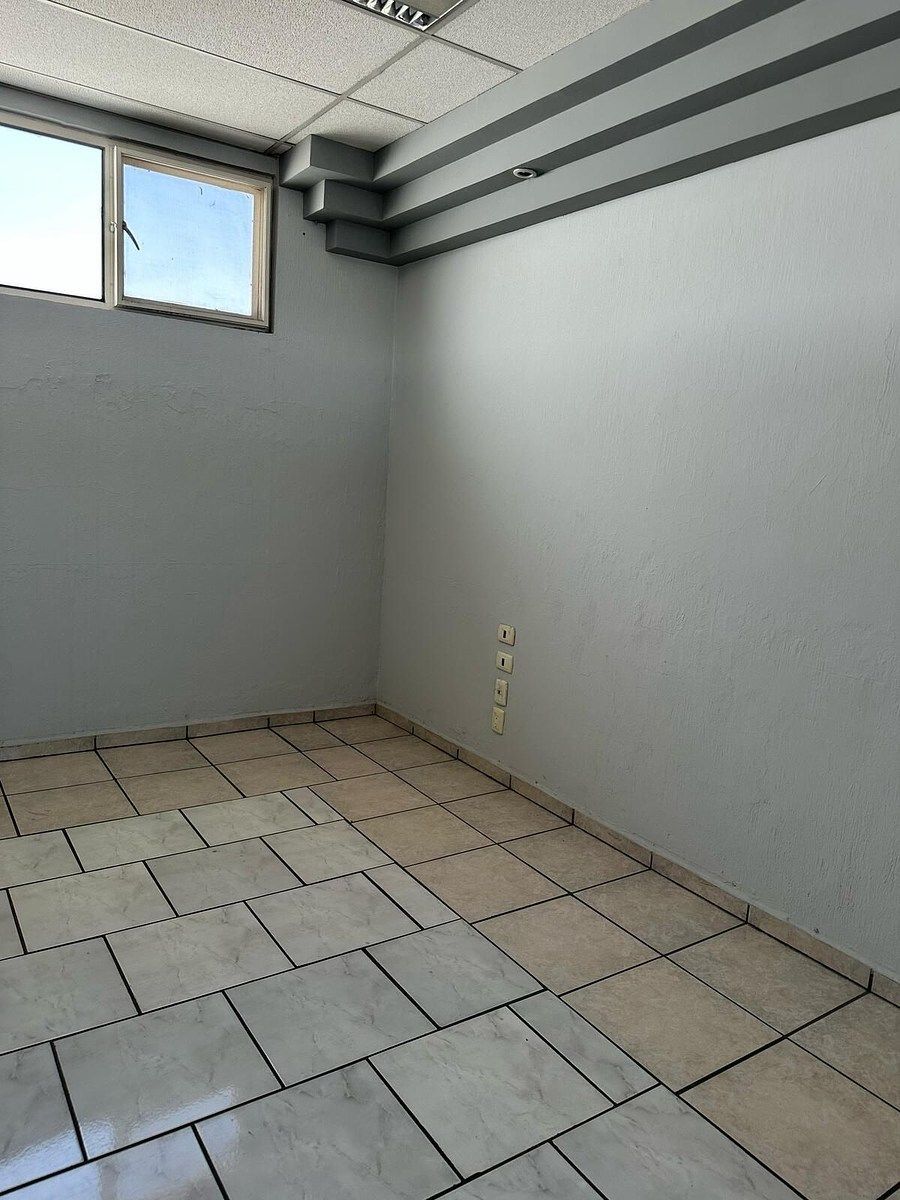 Sala Comercial em Arboledas 1a Secc, Zapopan, foto 7 de 50