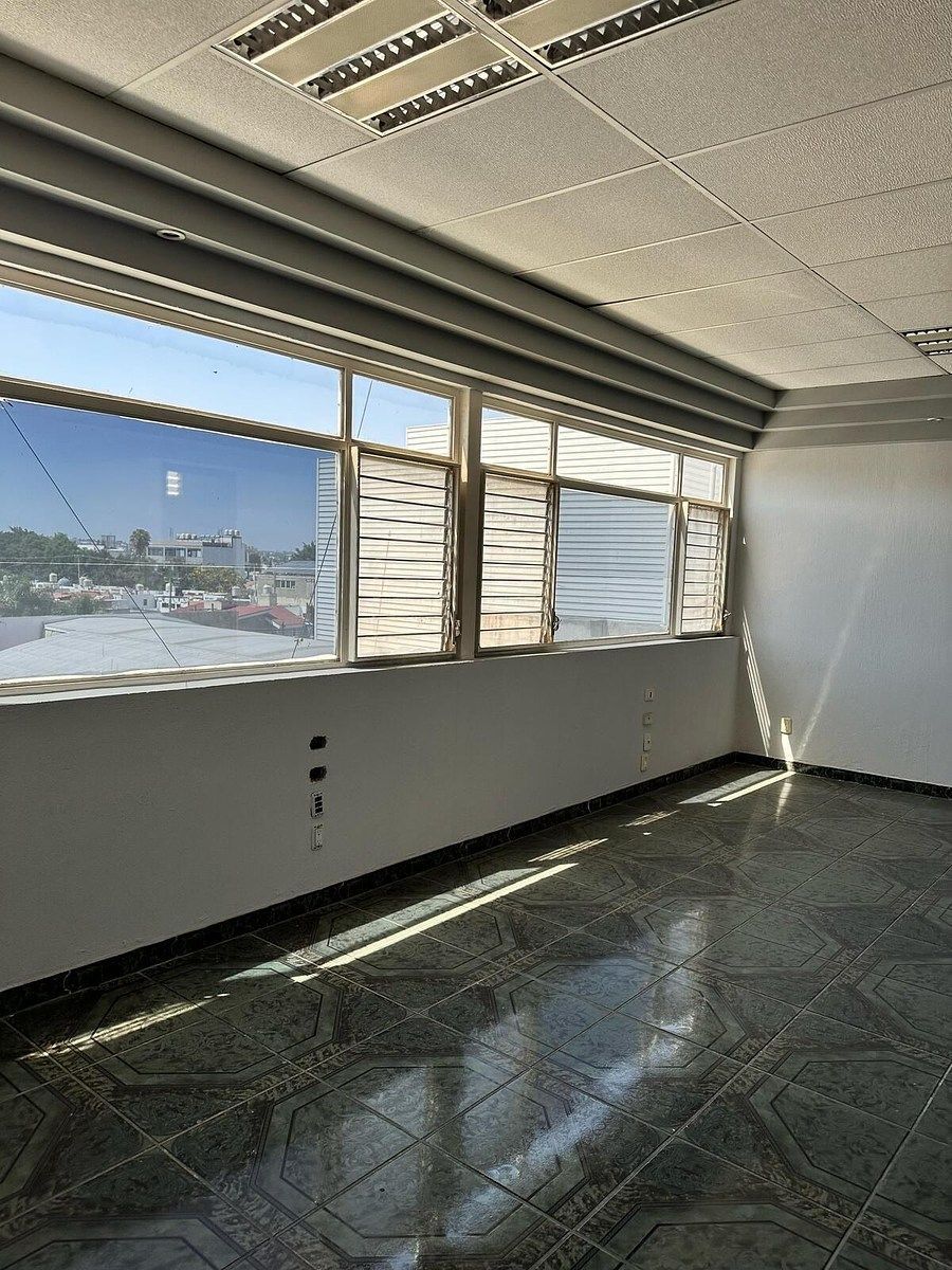 Sala Comercial em Arboledas 1a Secc, Zapopan, foto 10 de 50