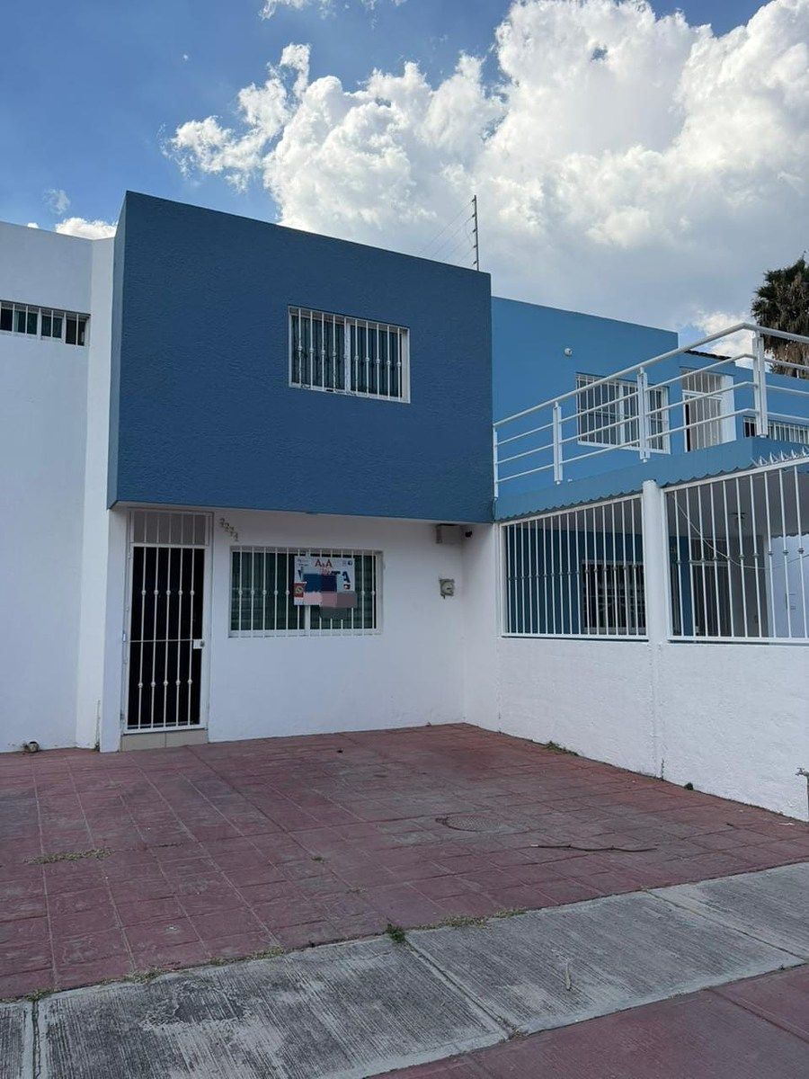 House in El Fortín for sale, photo 1 of 20
