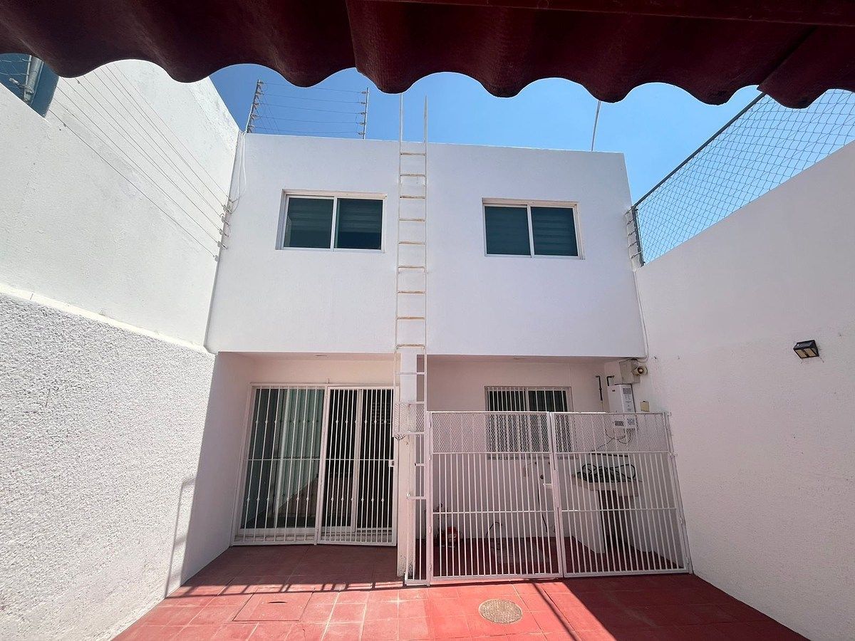 House in Gated Community in El Fortín, Zapopan, photo 2 of 20