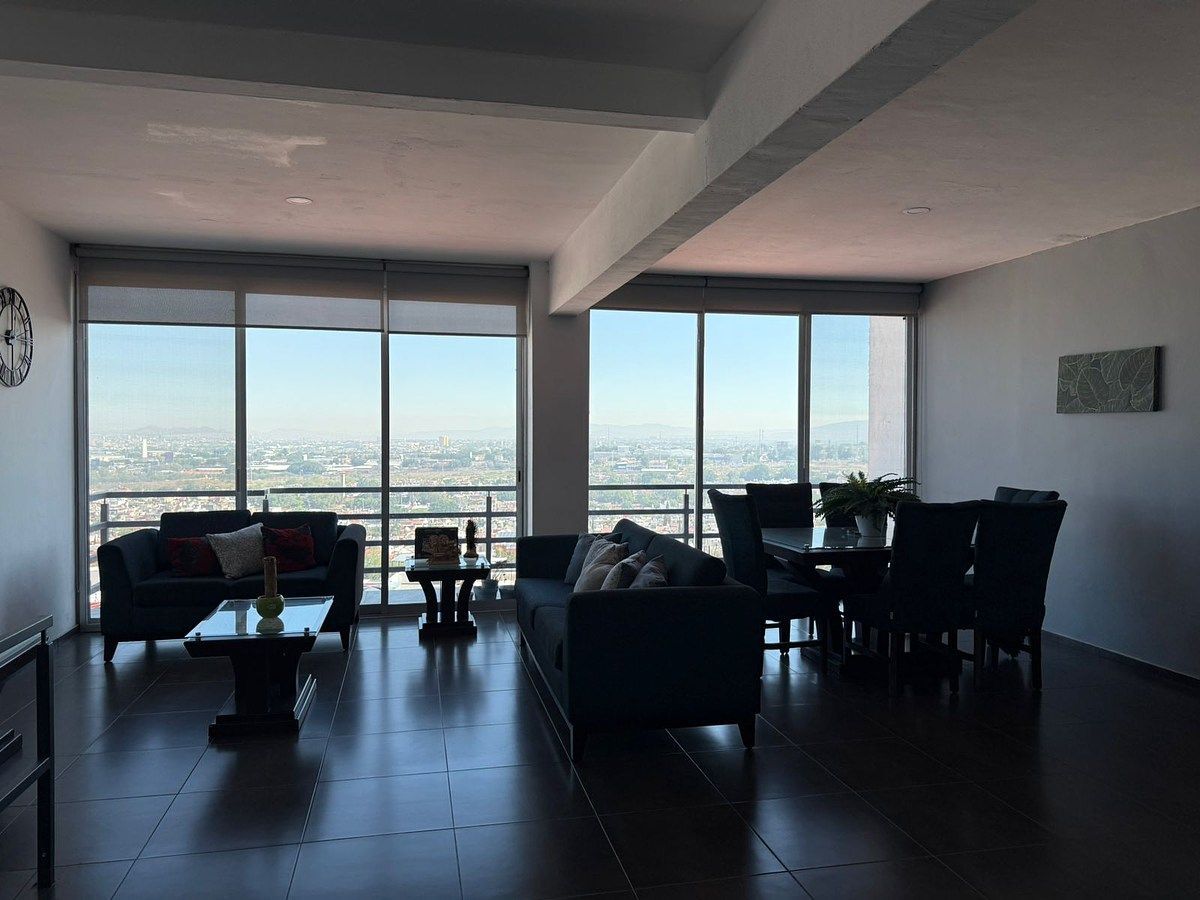 Casa en Residencial El Tapatío, Tlaquepaque, foto 3 de 21