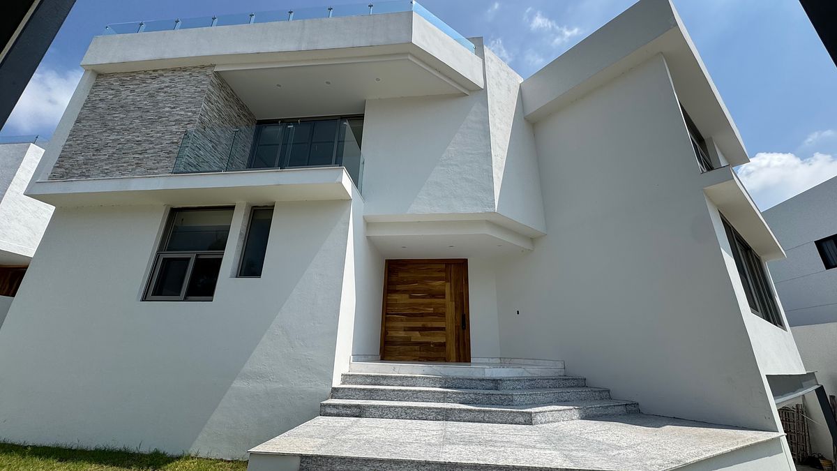 NOVO CASA DE LUXO À VENDA | Clube de Golfe Ayamonte | Piscina e Terraço, foto 1 de 16