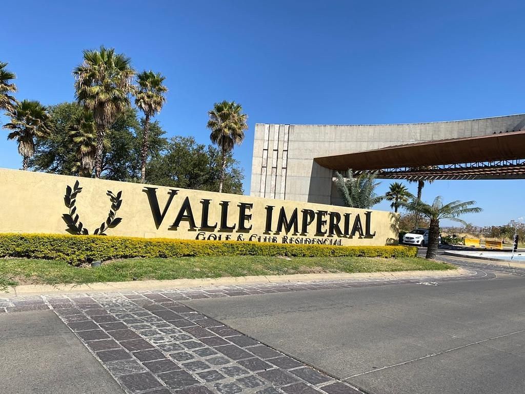 Terreno à venda no Boulevard Valle Imperial, foto 1 de 6