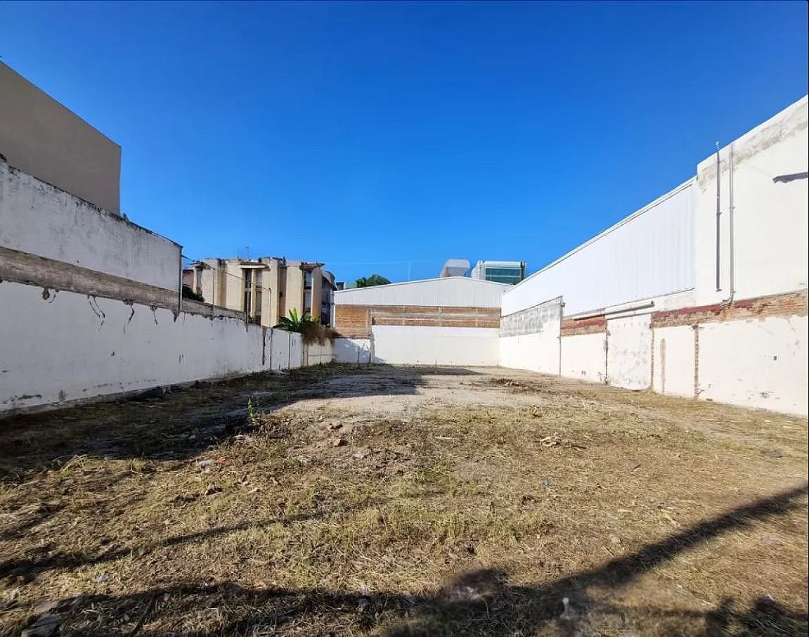 Lote em Jardines del Bosque Norte, Guadalajara, foto 2 de 4
