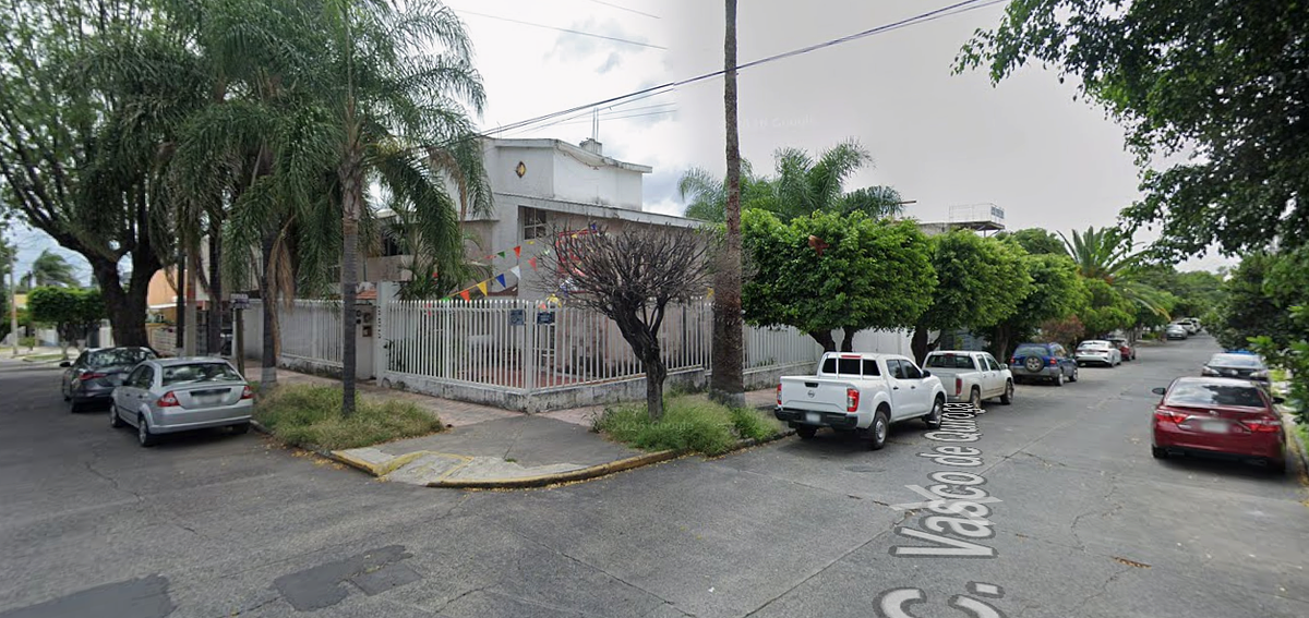 CASA CON USO DE SUELO. Colinas de la Normal, foto 1 de 1