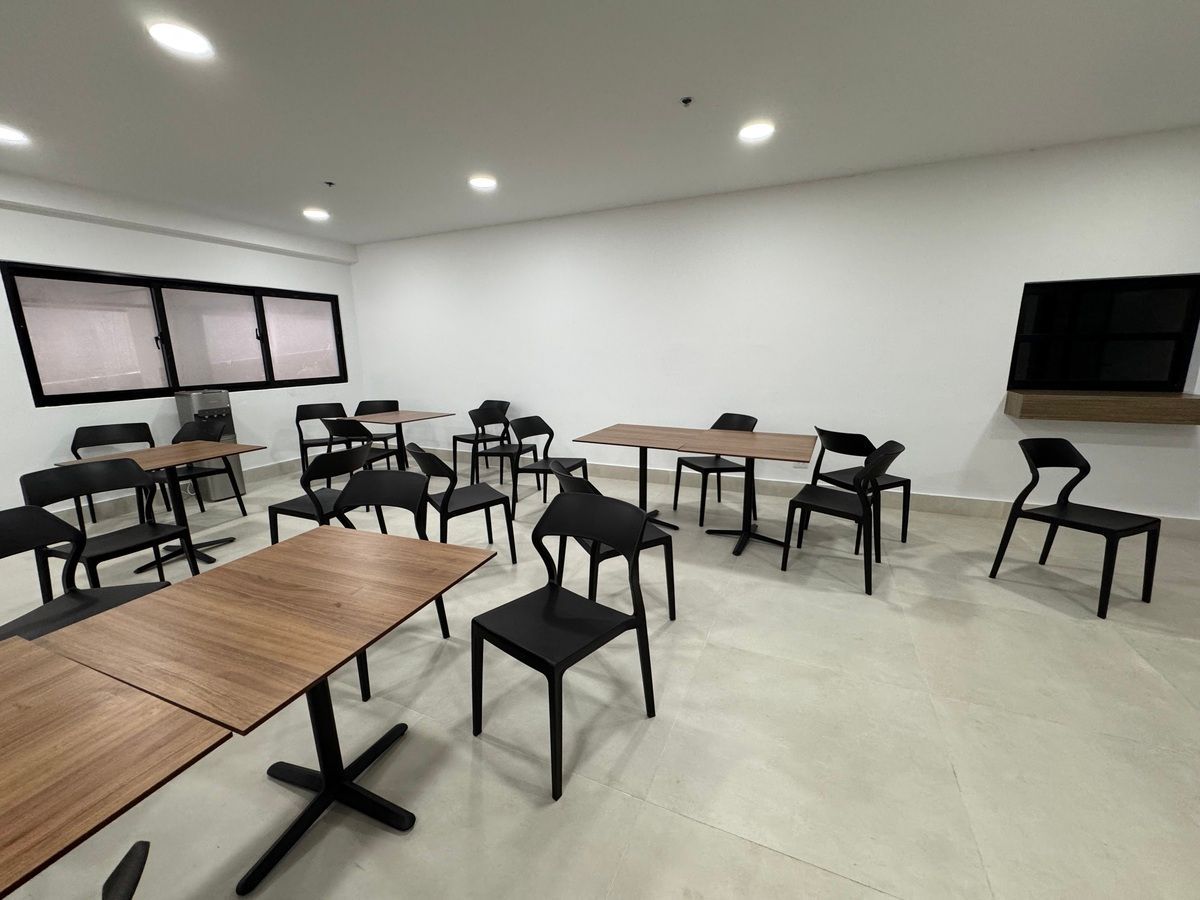 Oficina en Piantini, Santo Domingo Centro (Distrito Nacional), foto 18 de 21