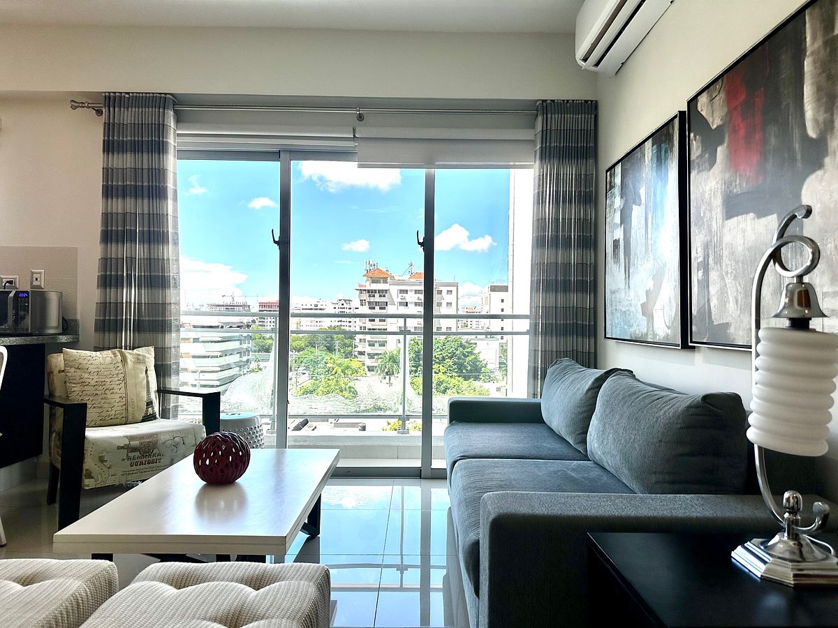 APARTAMENTO AMUEBLADO UBICADO EN PIANTINI, foto 1 de 12