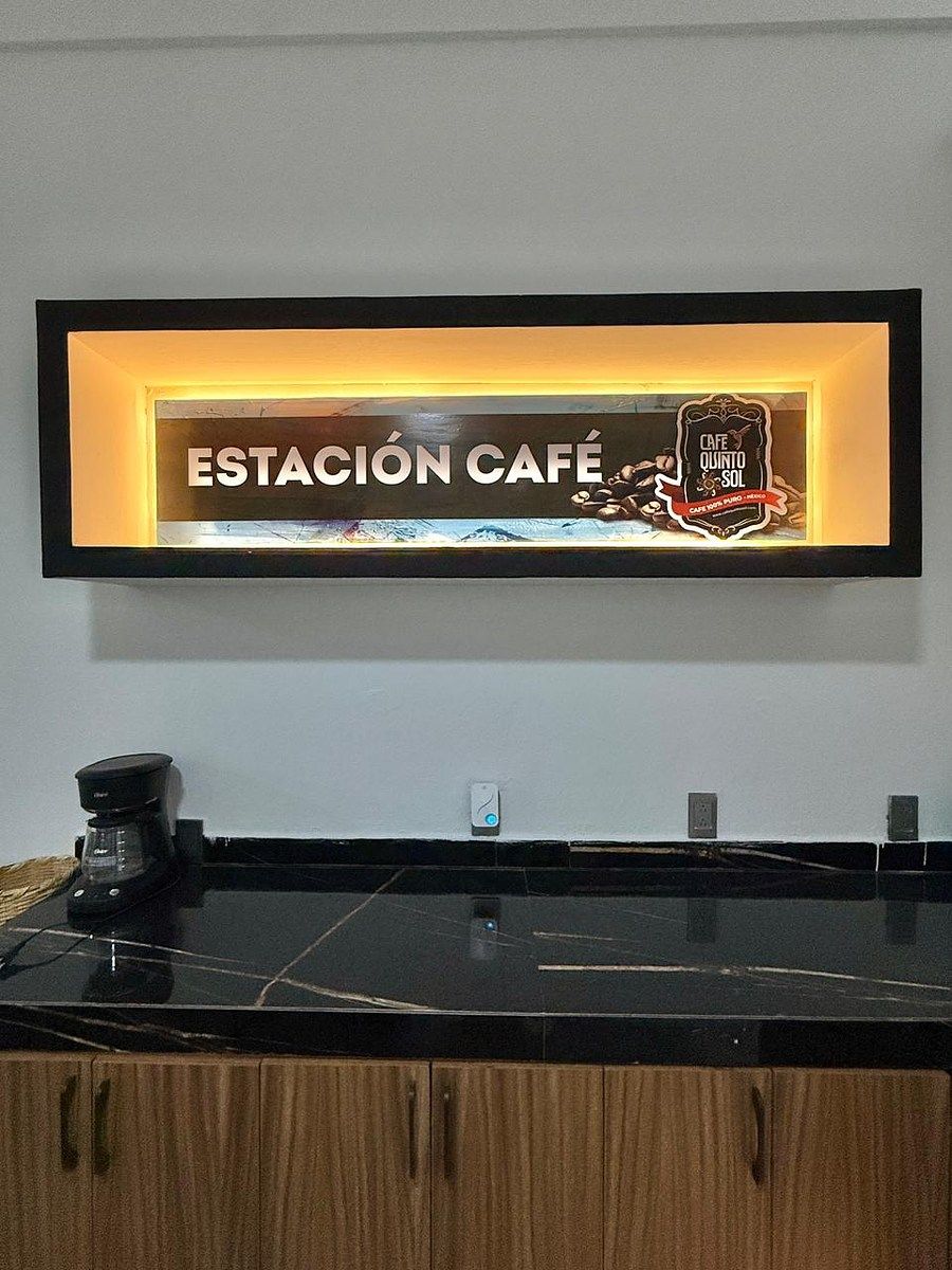 Building in San Andrés, Guadalajara, photo 14 of 22
