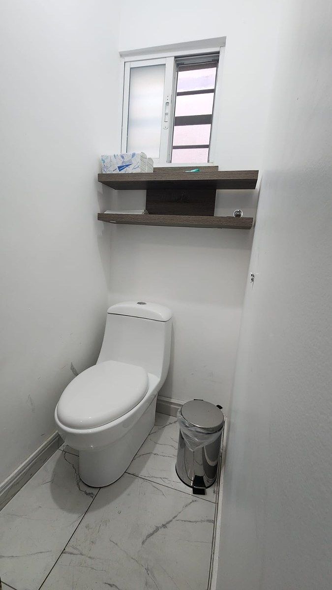 Casa em Colinas del Huajuco, Monterrey, foto 17 de 19