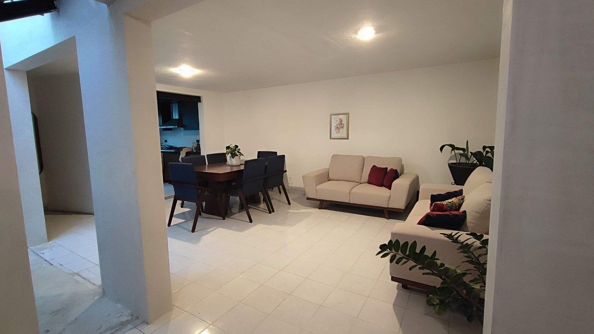 Casa en Arcos de Zapopan 2a. Sección, Zapopan, foto 2 de 14