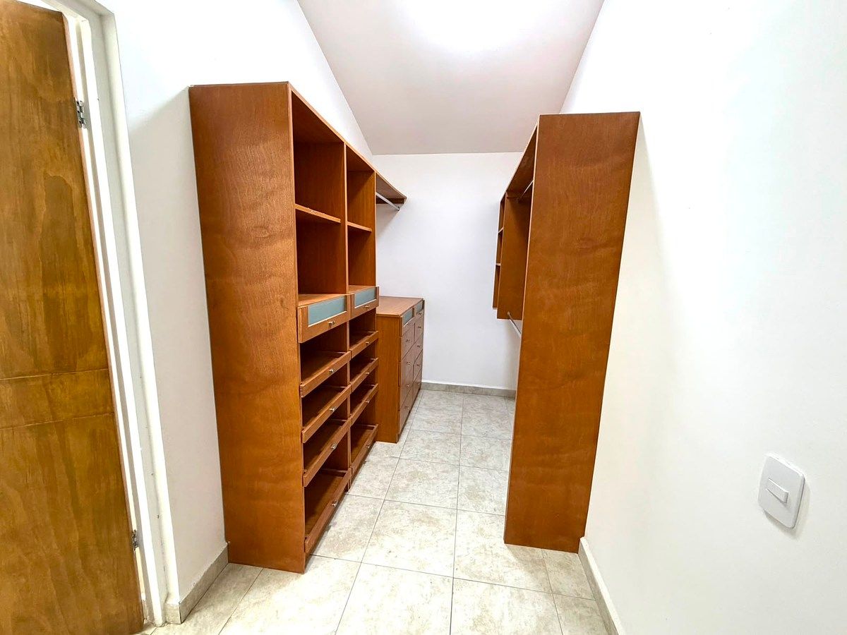 House in Las Brisas, Monterrey, photo 10 of 12