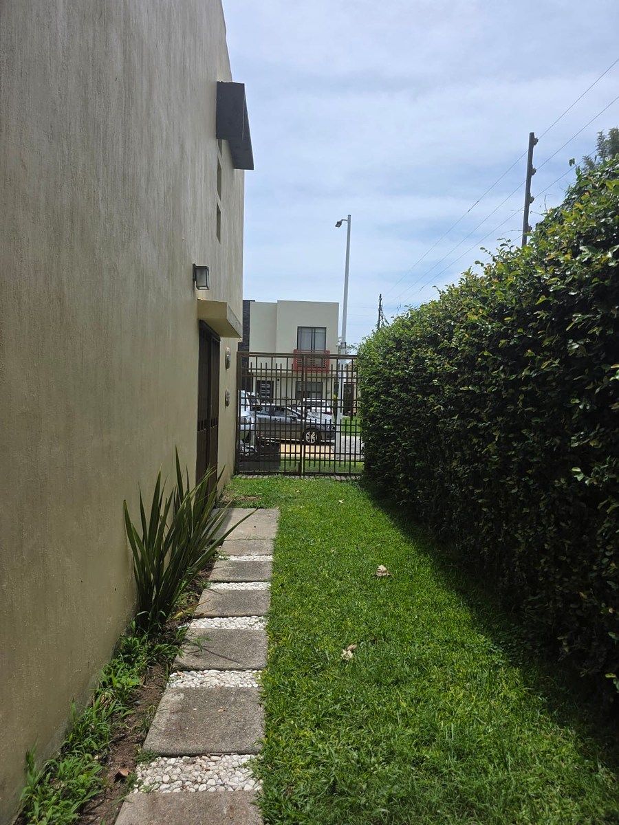 Casa para alugar 3 quartos, foto 1 de 8