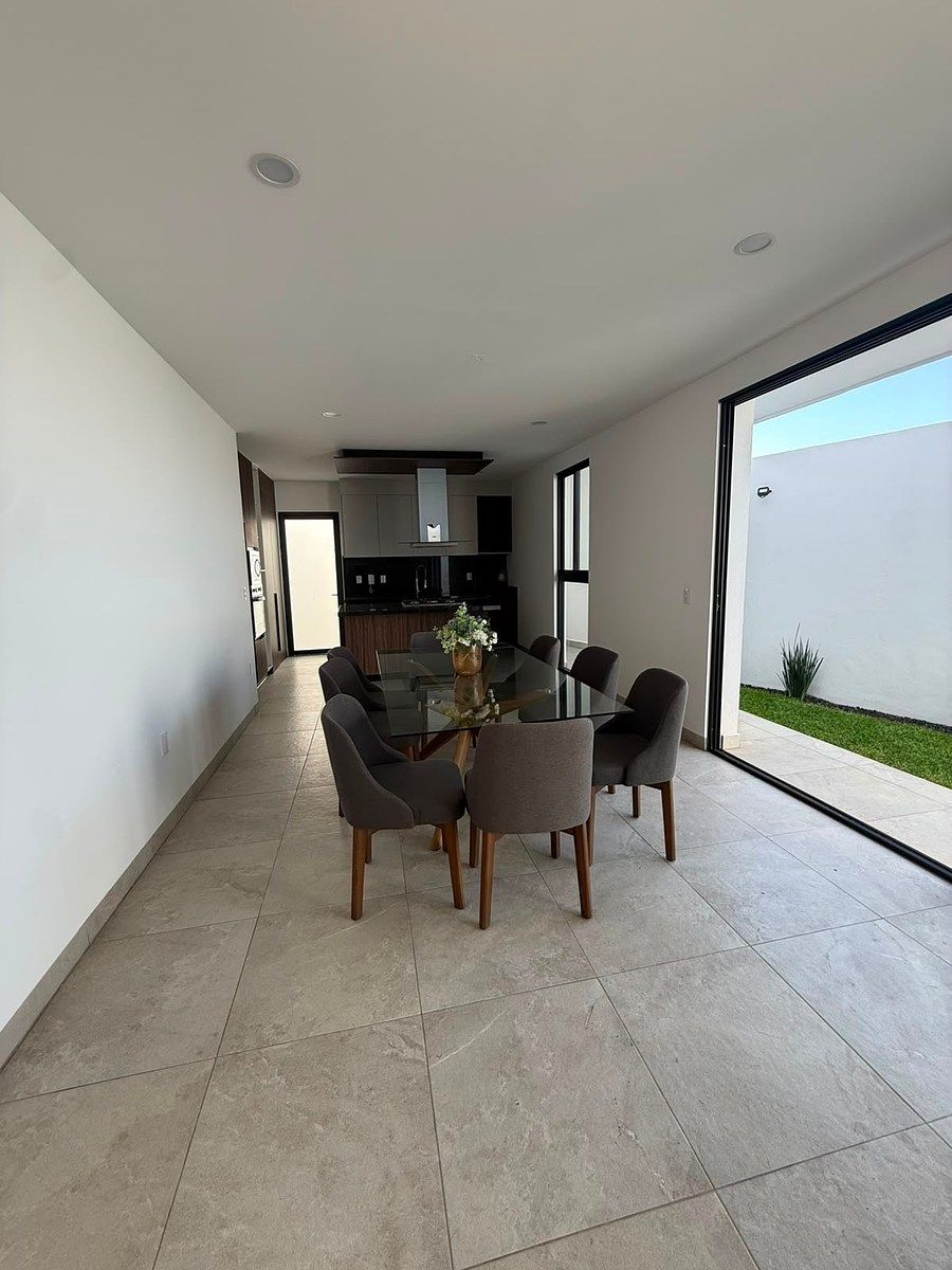House in Loma Alta Tres Marías, Morelia, photo 2 of 21