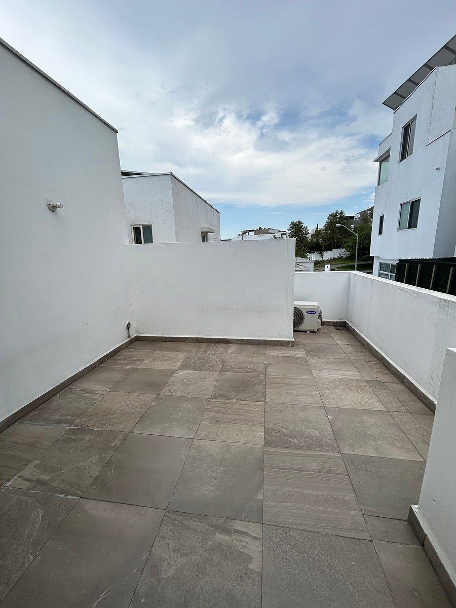 House in Cumbres Madeira, Monterrey, photo 22 of 28