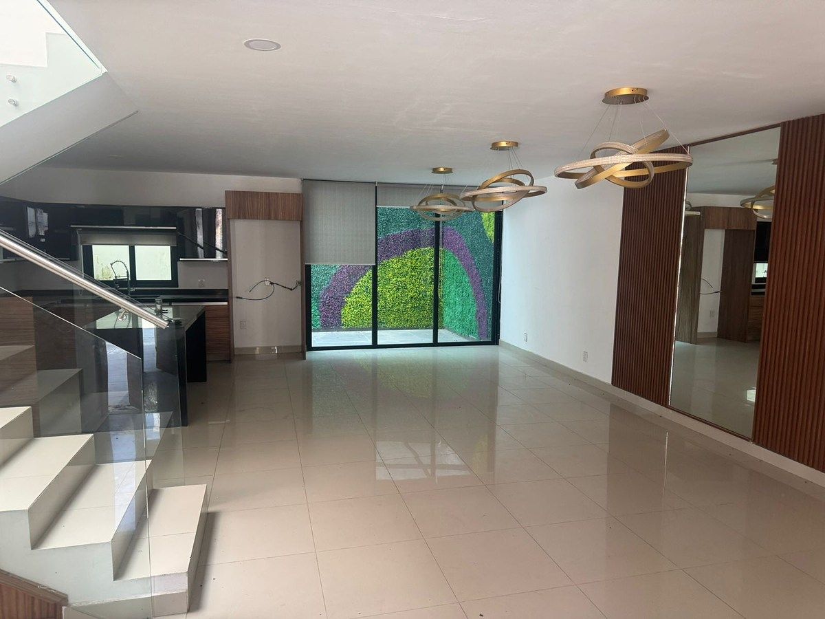 Casa em Valle Imperial, Zapopan, foto 2 de 14