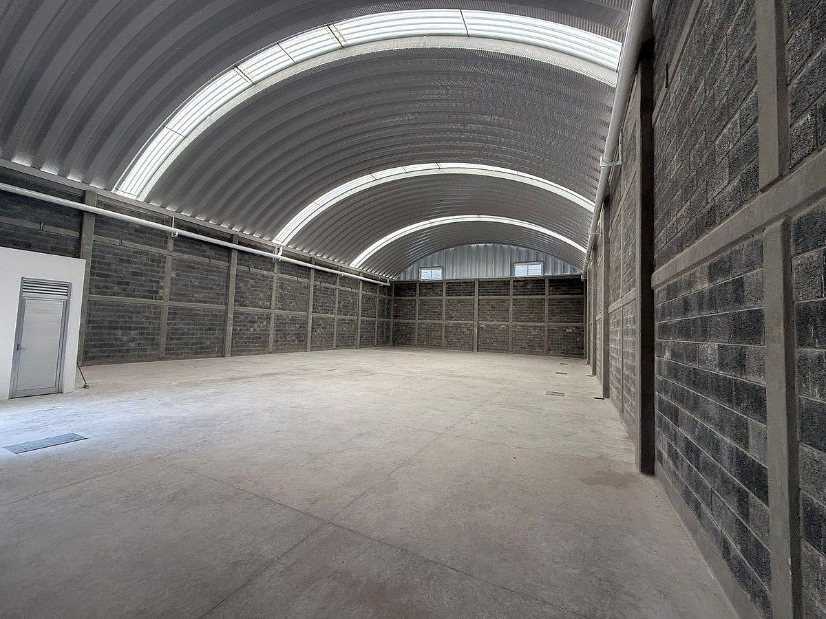 RENTAL WAREHOUSE COBALTO NORTE, photo 1 of 4