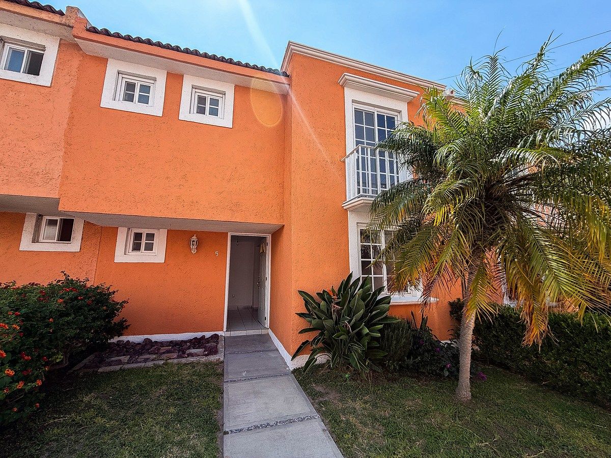 CANDLE AQUEDUCT HOUSE FOR SALE, photo 1 of 18