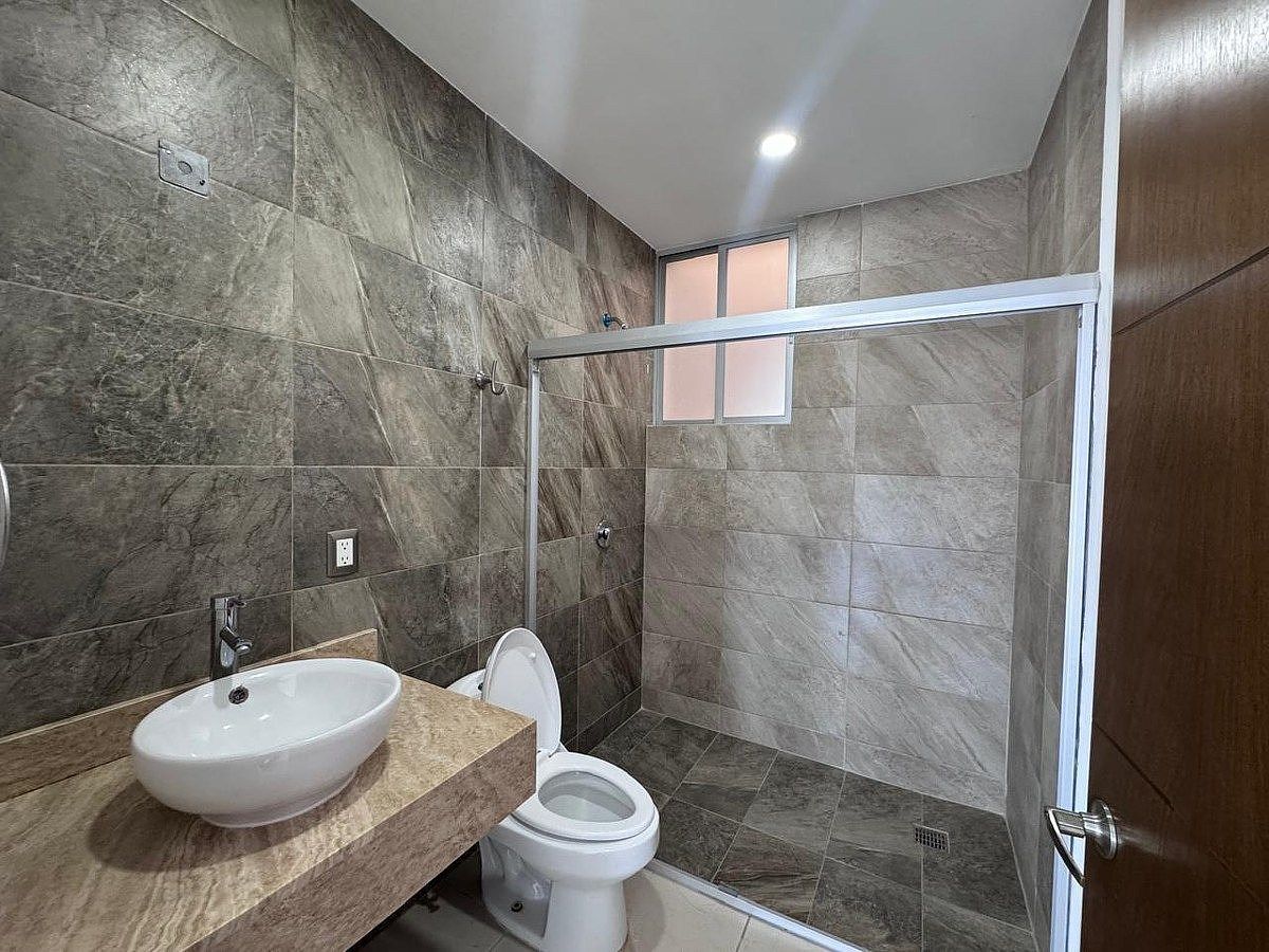 Casa en condominio en Juriquilla la Condesa, Querétaro, foto 8 de 43