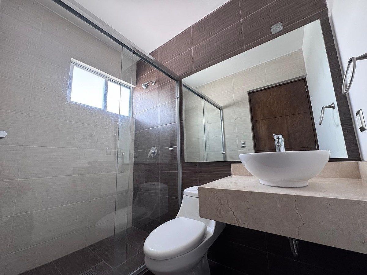 Casa en condominio en Juriquilla la Condesa, Querétaro, foto 28 de 43