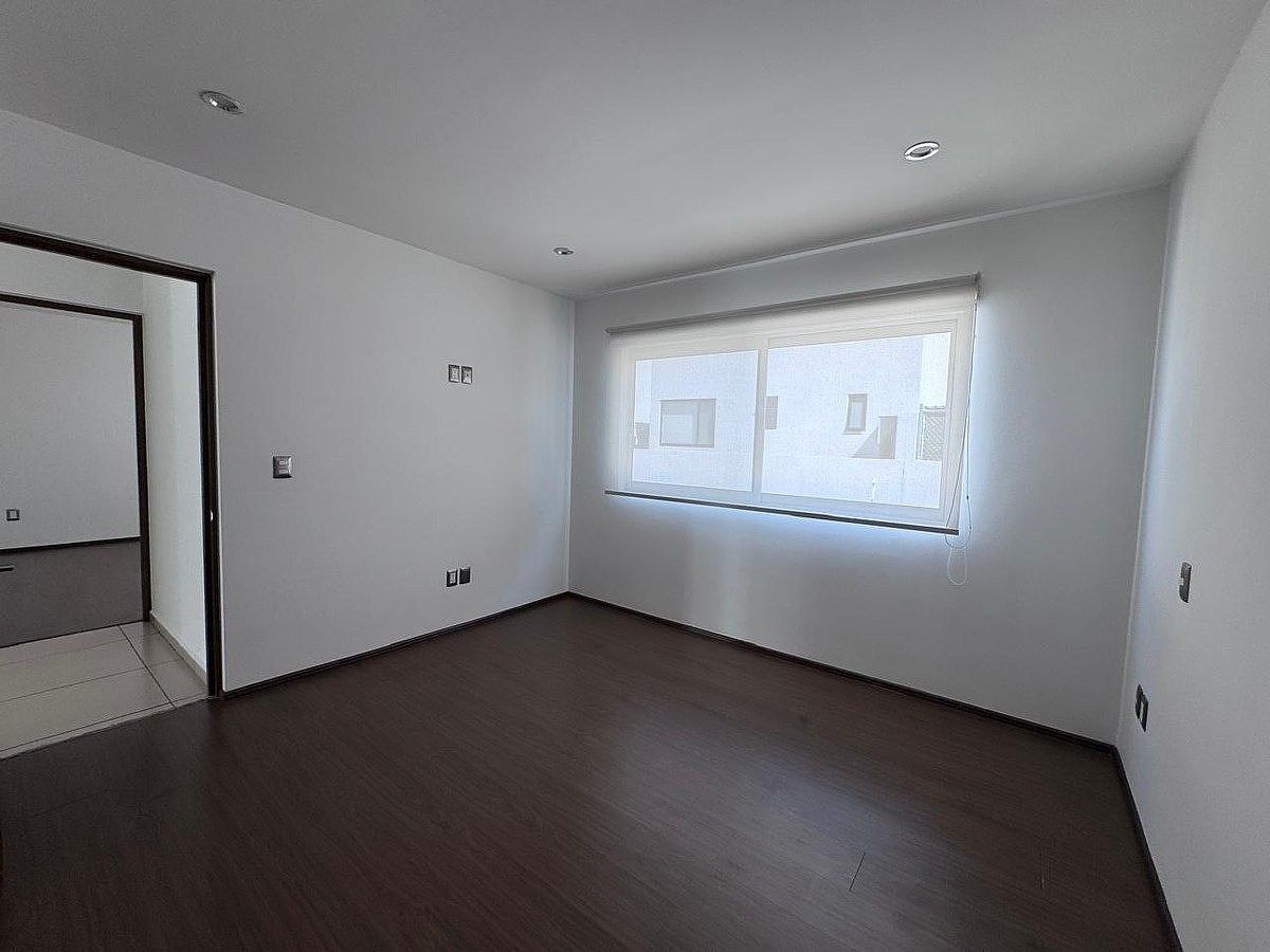 Casa en condominio en Juriquilla la Condesa, Querétaro, foto 31 de 43