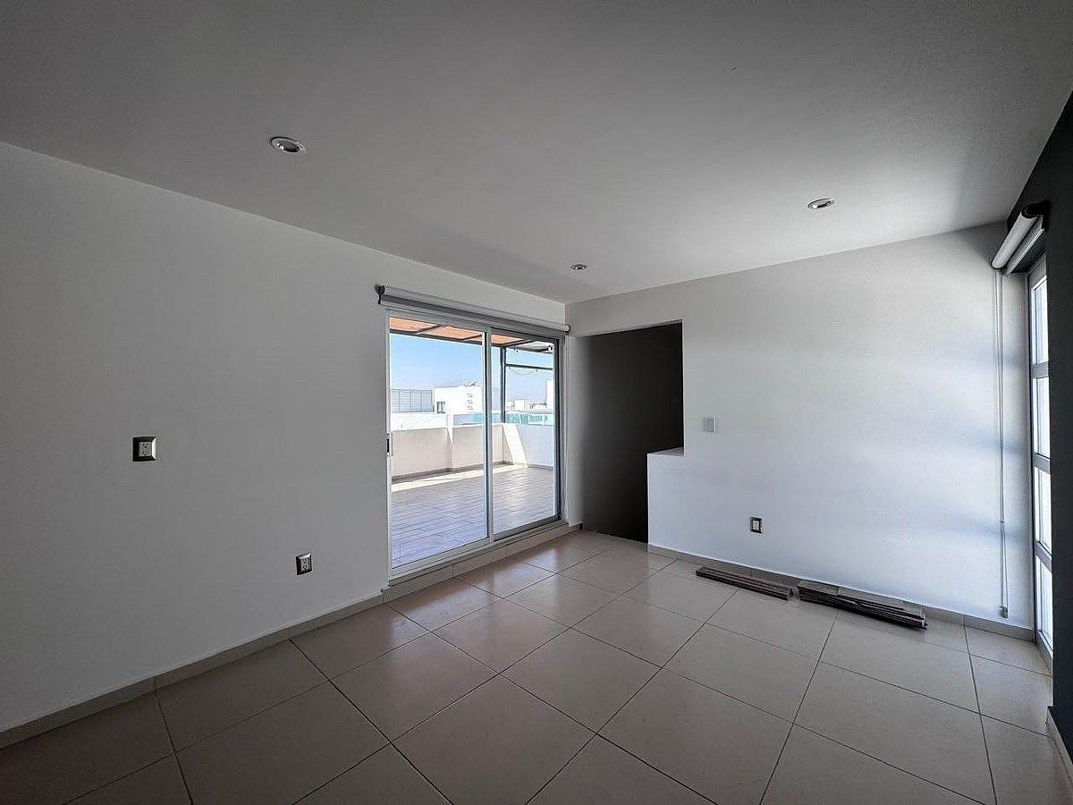 Casa en condominio en Juriquilla la Condesa, Querétaro, foto 34 de 43